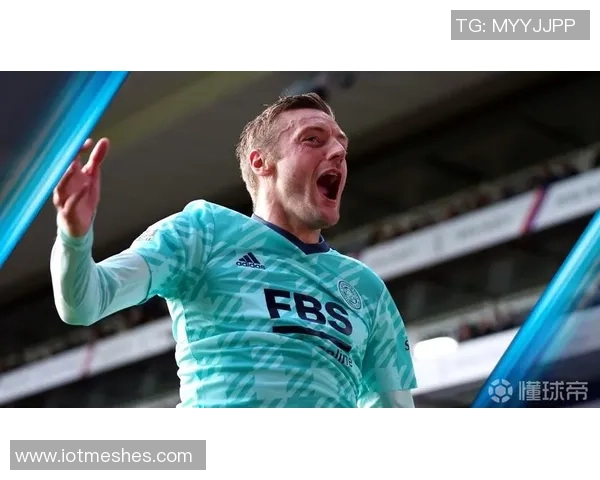 坎比亚索谈瓦尔迪进球遗憾回归右边路提升个人表现